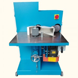 Shoe making roughing machine with dust collector